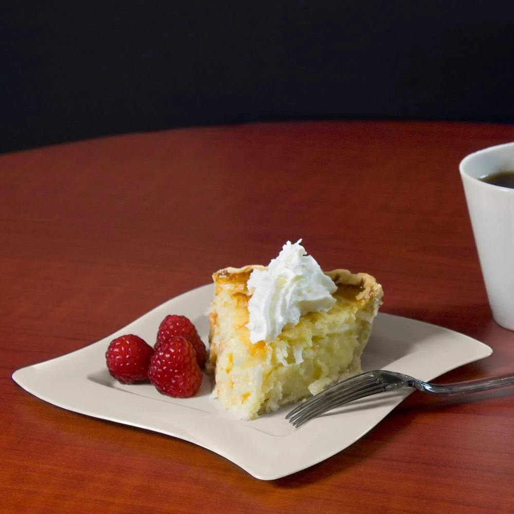 6.5x22 Disposable Plastic Dessert Plates Y461