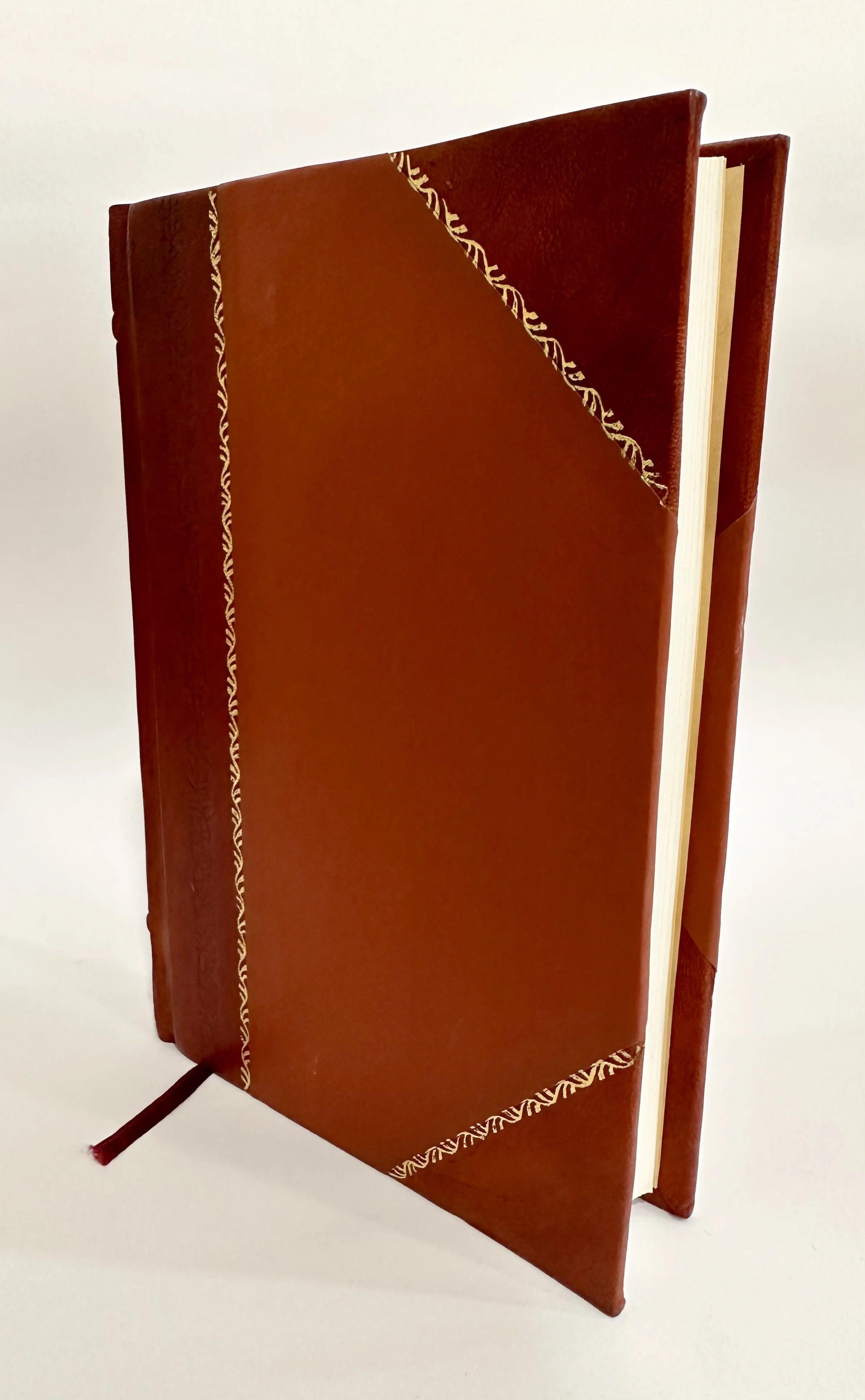 Leather Bound Book O140889