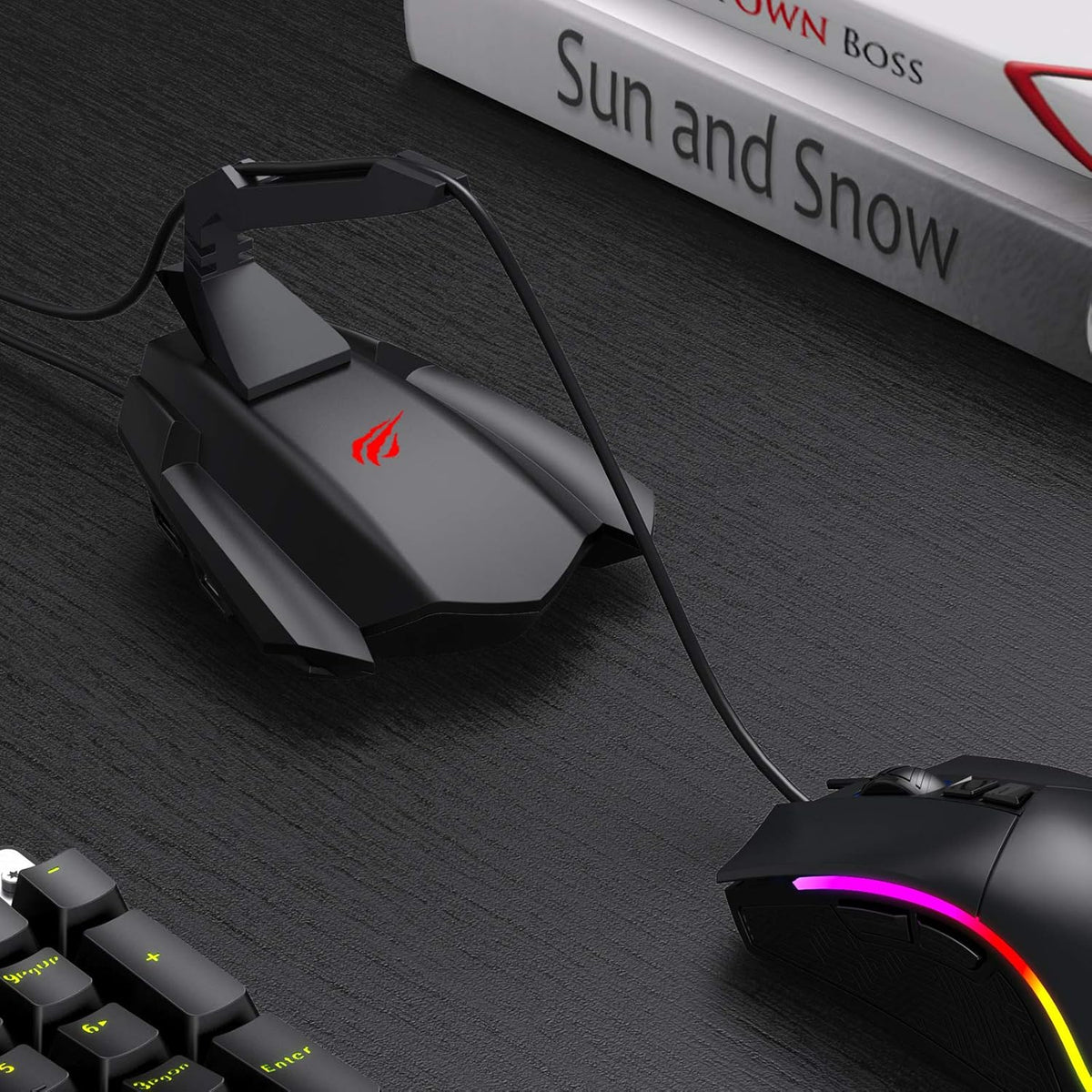 Black Gaming Mouse Bungee with 4 Port USB Hub X16444