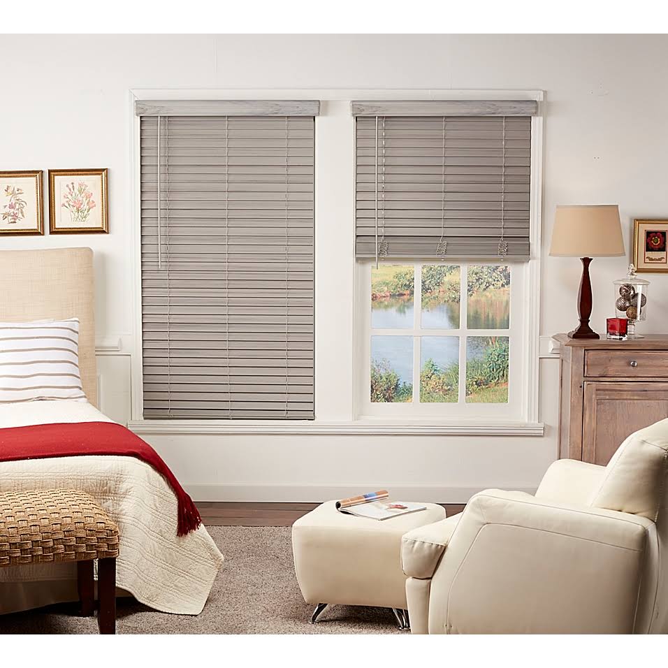 Grey Cordless Faux Wood Blind H137