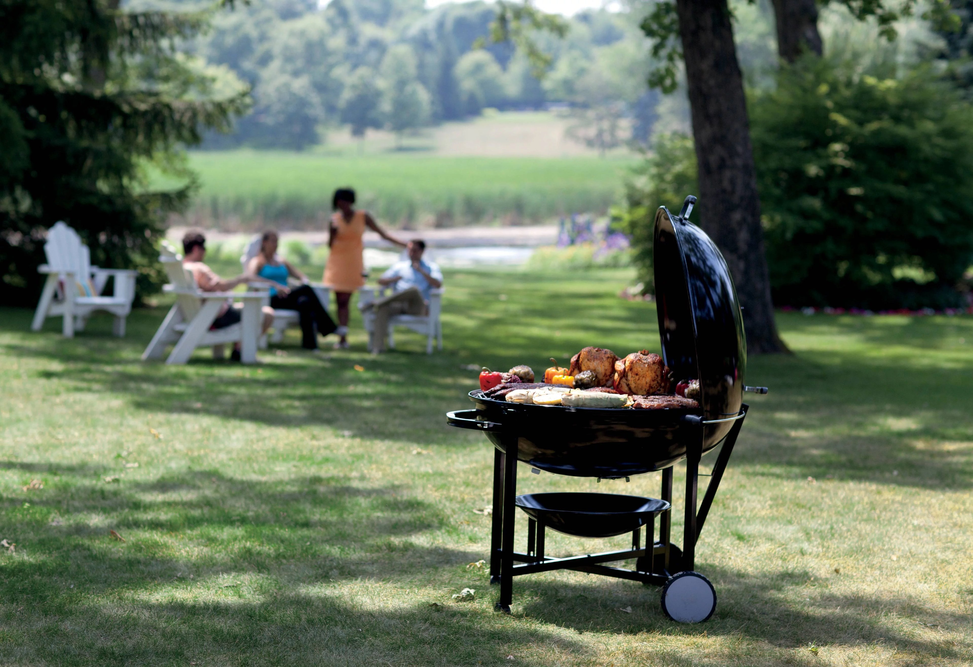 37'' Charcoal Grill H68667