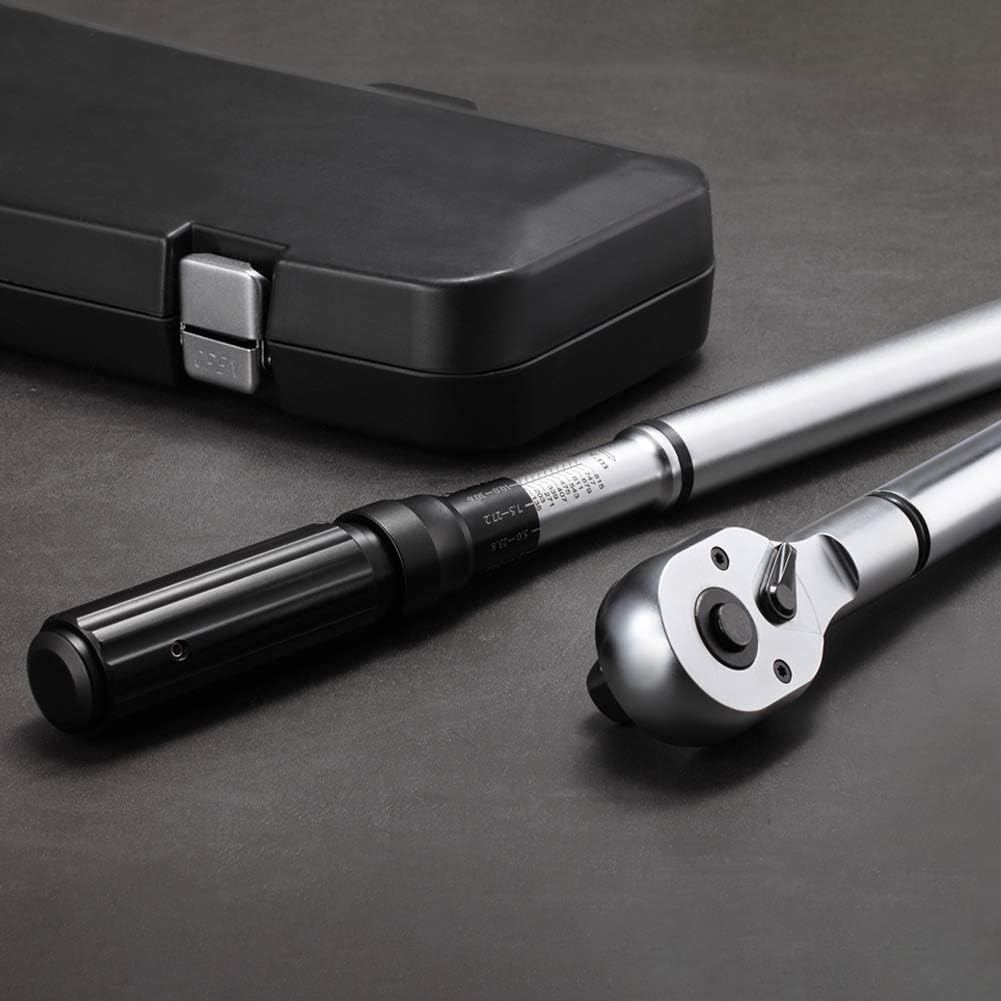 3/4-inch Drive Click Torque Wrench Set with Buckle with Screwdriver L246