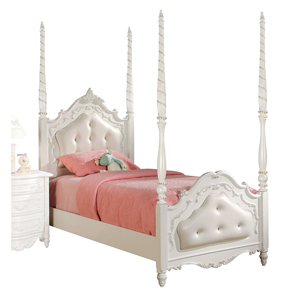 Pearl White Full Poster Bed D80246