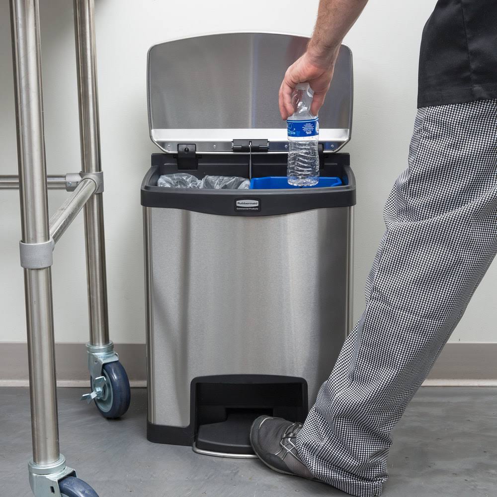 Blk 8 gal Stainless Steel Step-On Container C189