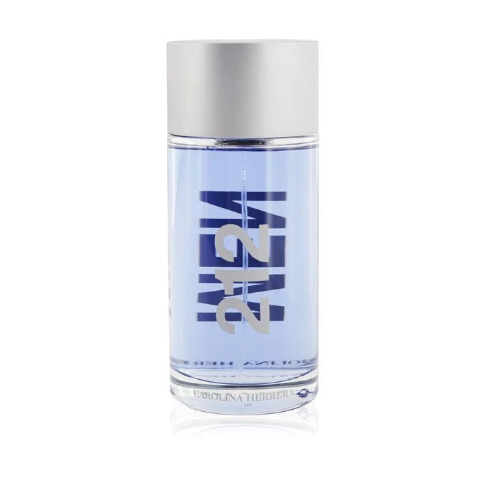 212 NYC Eau De Toilette Spray 200ml/6.75oz Q97407