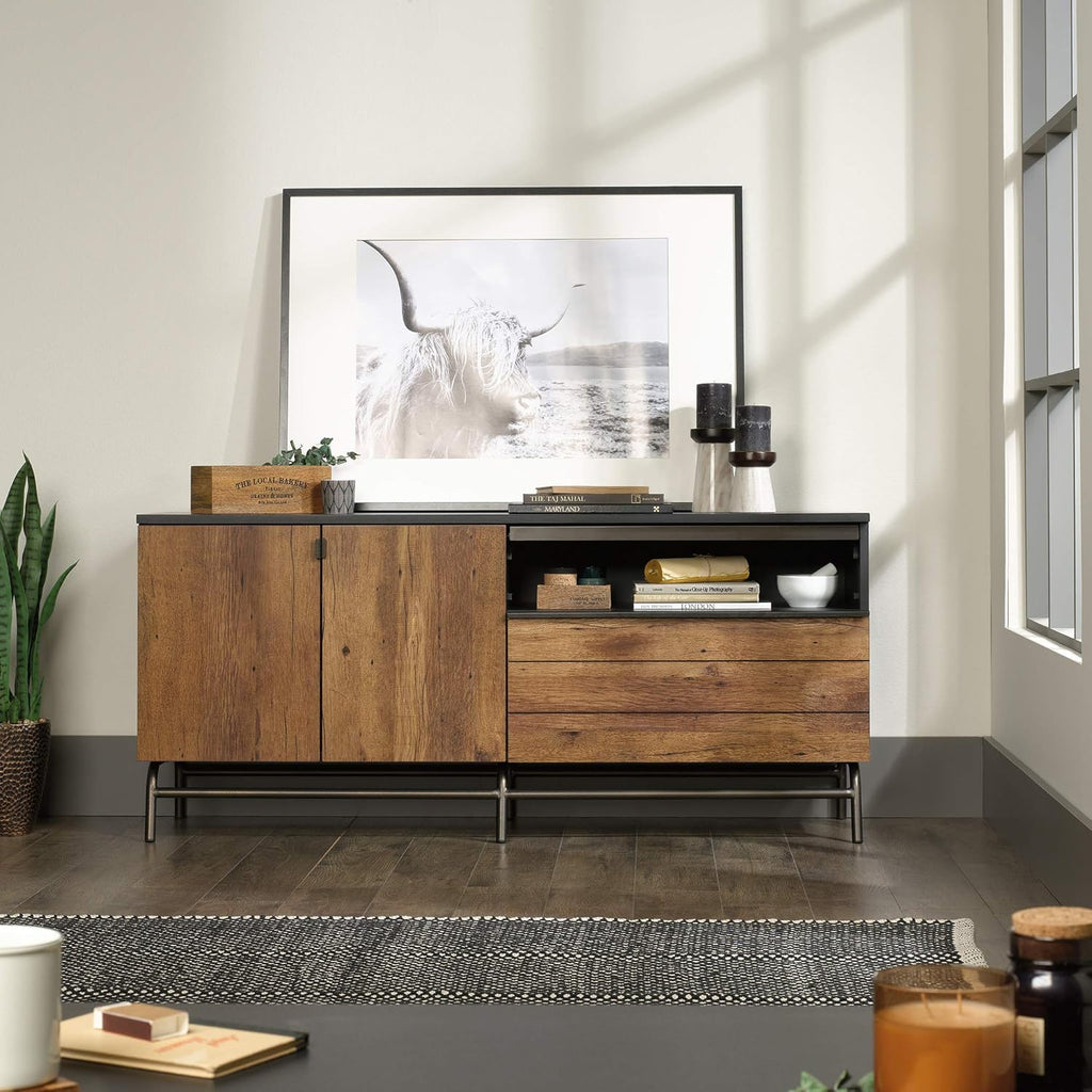 Black Credenza O602