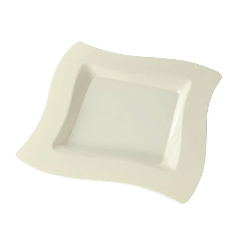 6.5x22 Disposable Plastic Dessert Plates Y461