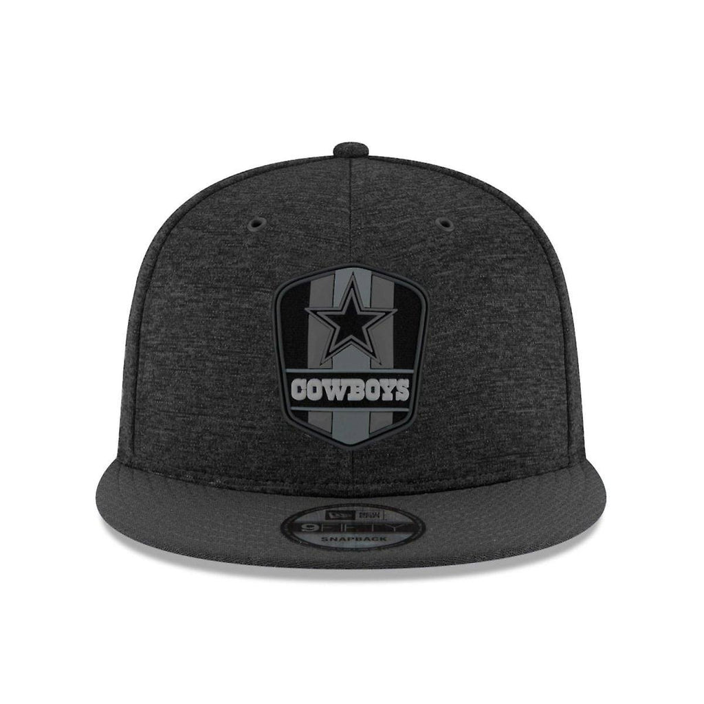 Black Snapback Cap W530