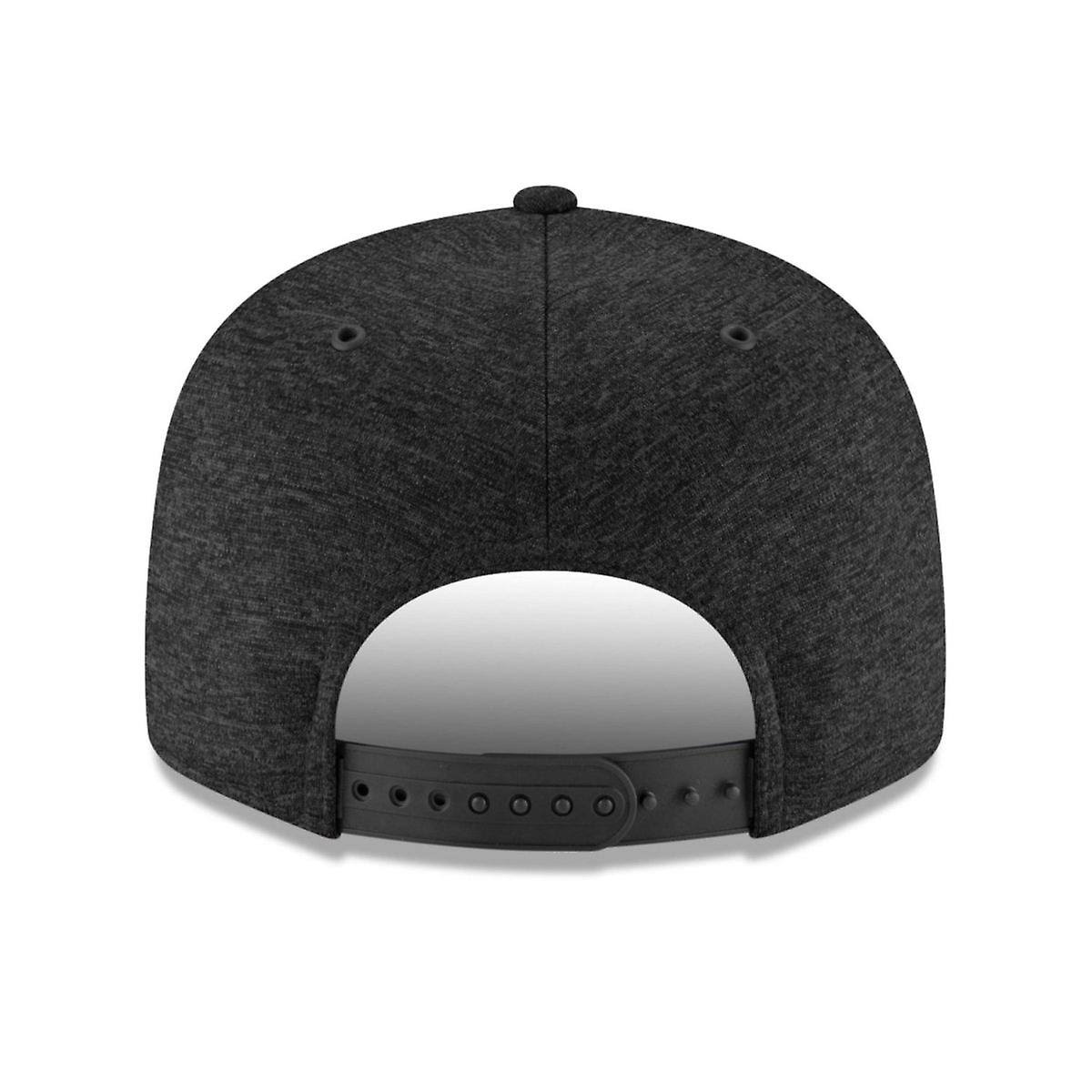 Black Snapback Cap W530