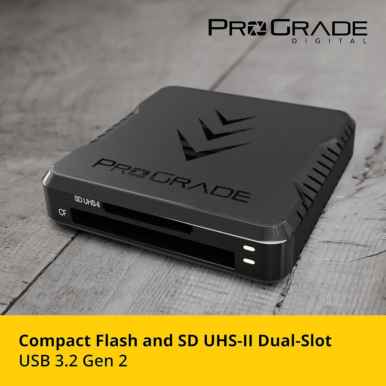 Compact Flash and SD UHS-II Dual-Slot Memory Card Reader D333