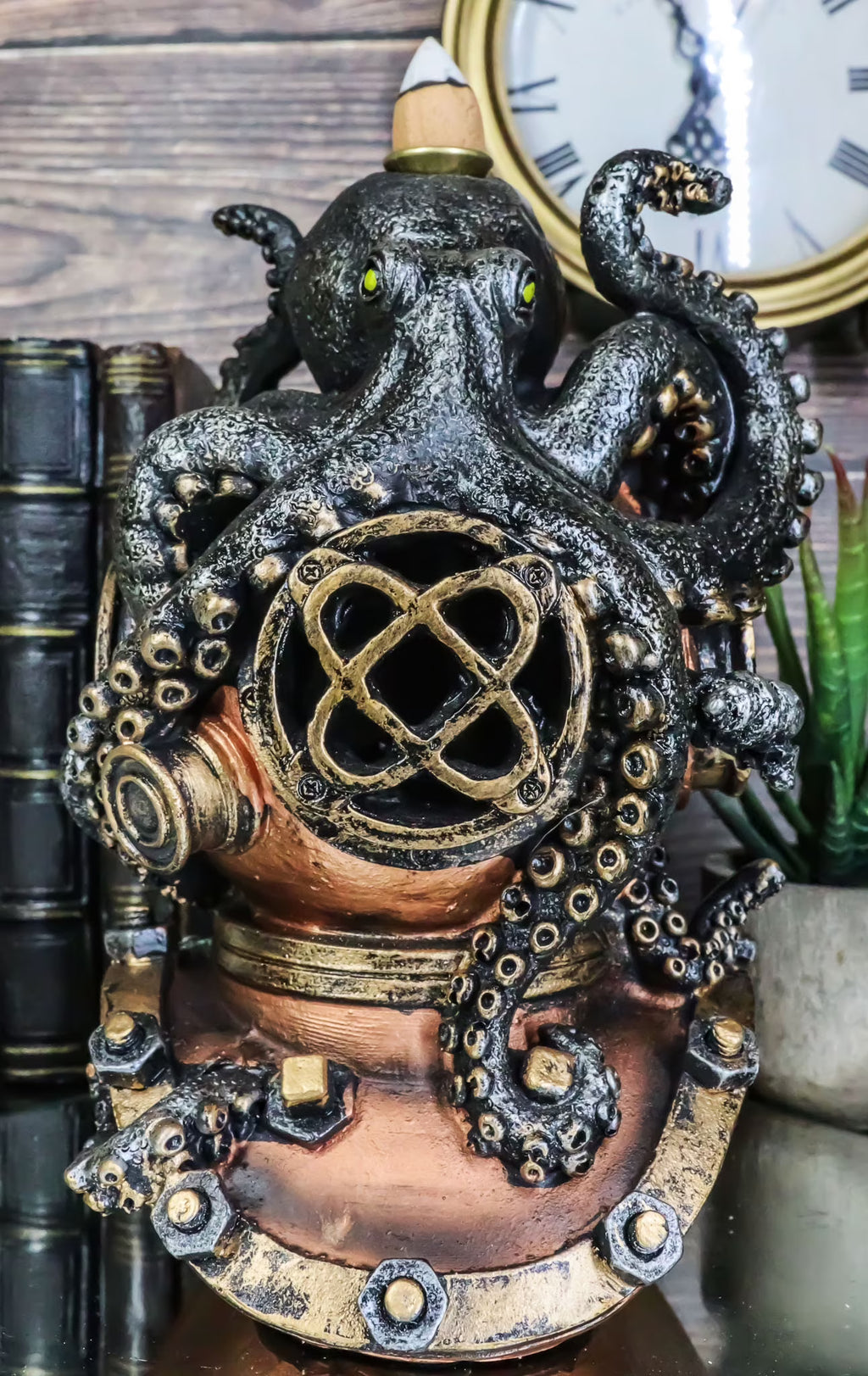 Steampunk Divers Helmet Incense Cone Burner Y68688
